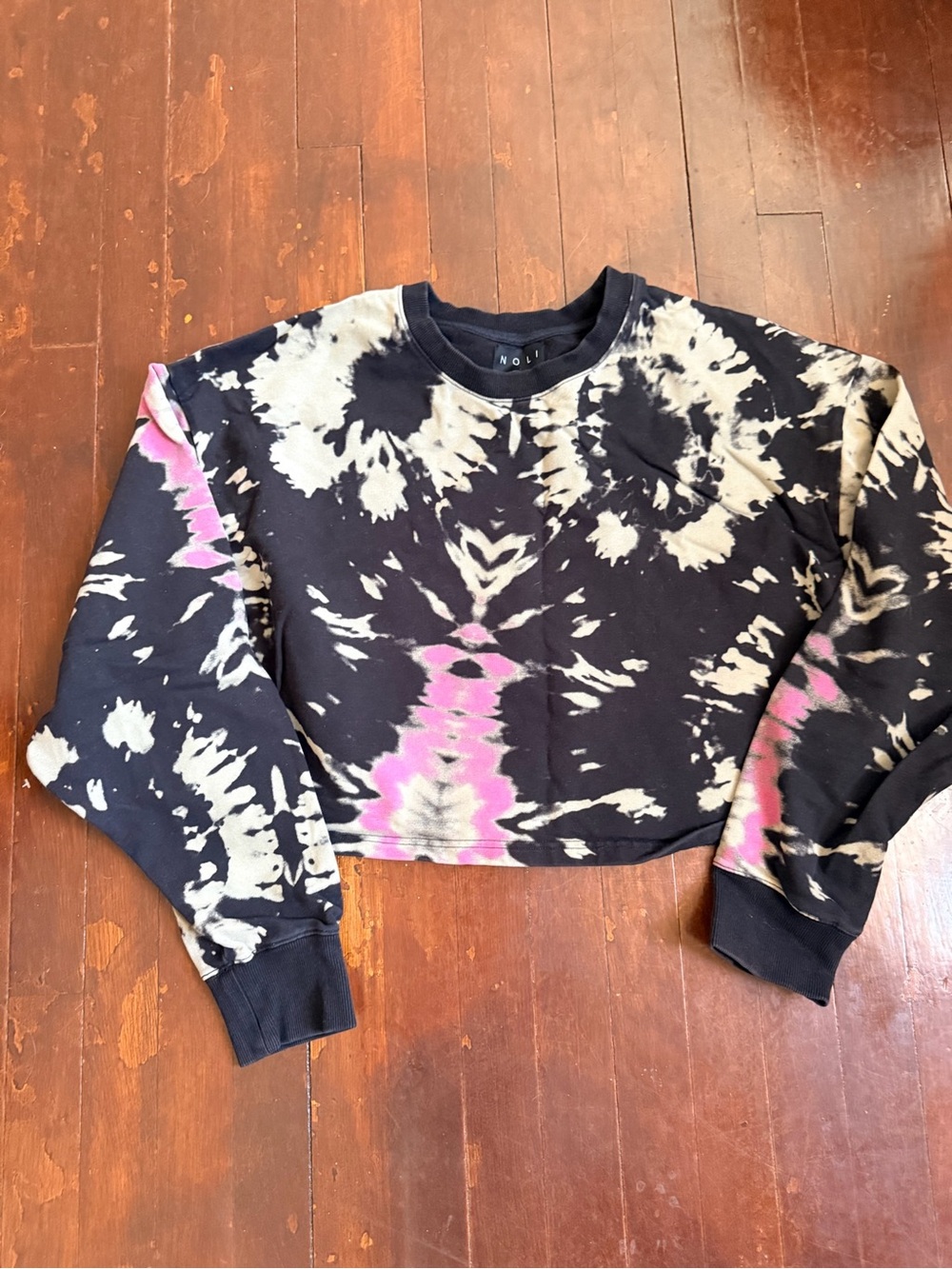 Noli Black Tie-Dye Cropped Sweatshirt with Pink and White Accents